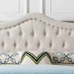 Letto a piattaforma imbottito trapuntato Queen-Size avorio/grigio