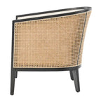 Poltrona di design in lino naturale con schienale curvo e struttura in rattan, seduta singola