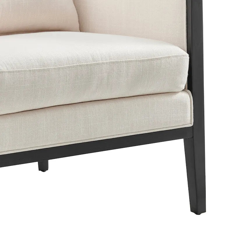 Poltrona di design in lino naturale con schienale curvo e struttura in rattan, seduta singola