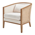 Poltrona di design in lino naturale con schienale curvo e struttura in rattan, seduta singola