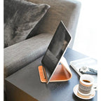 Supporto per tablet in legno, singolo dispositivo, frassino/noce, L14×P12×A11,5 cm